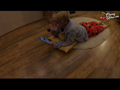 ❤️ Šialená blondínka fajčí obrovský penis a skáče na ňom - análny sex ☑ Jedinečné porno na sk.vlad-massage-salon.ru